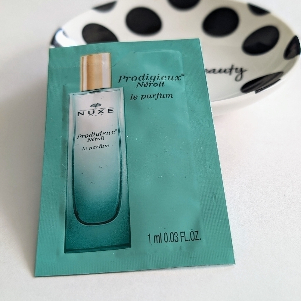 FREE with purchase | Nuxe Paris Prodigieux Neroli Le Parfum Sample